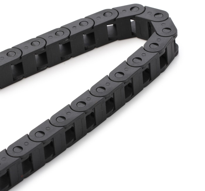 1M Nylon Plastic Drag Chain with 7 x 7mm Internal Bore for 3D Printer- Black