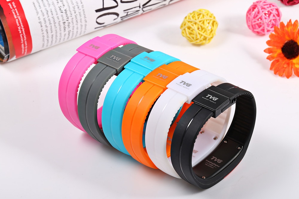 TVG KM - 520A Unisex Digital Watch LED Display Lightweight Silicone Band Sport Wristwatch- Pink